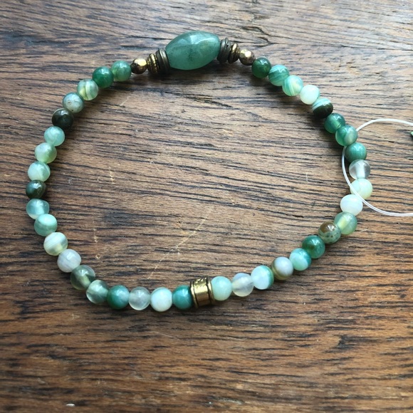 chavez for charity Jewelry - NWT green stretchy bracelet